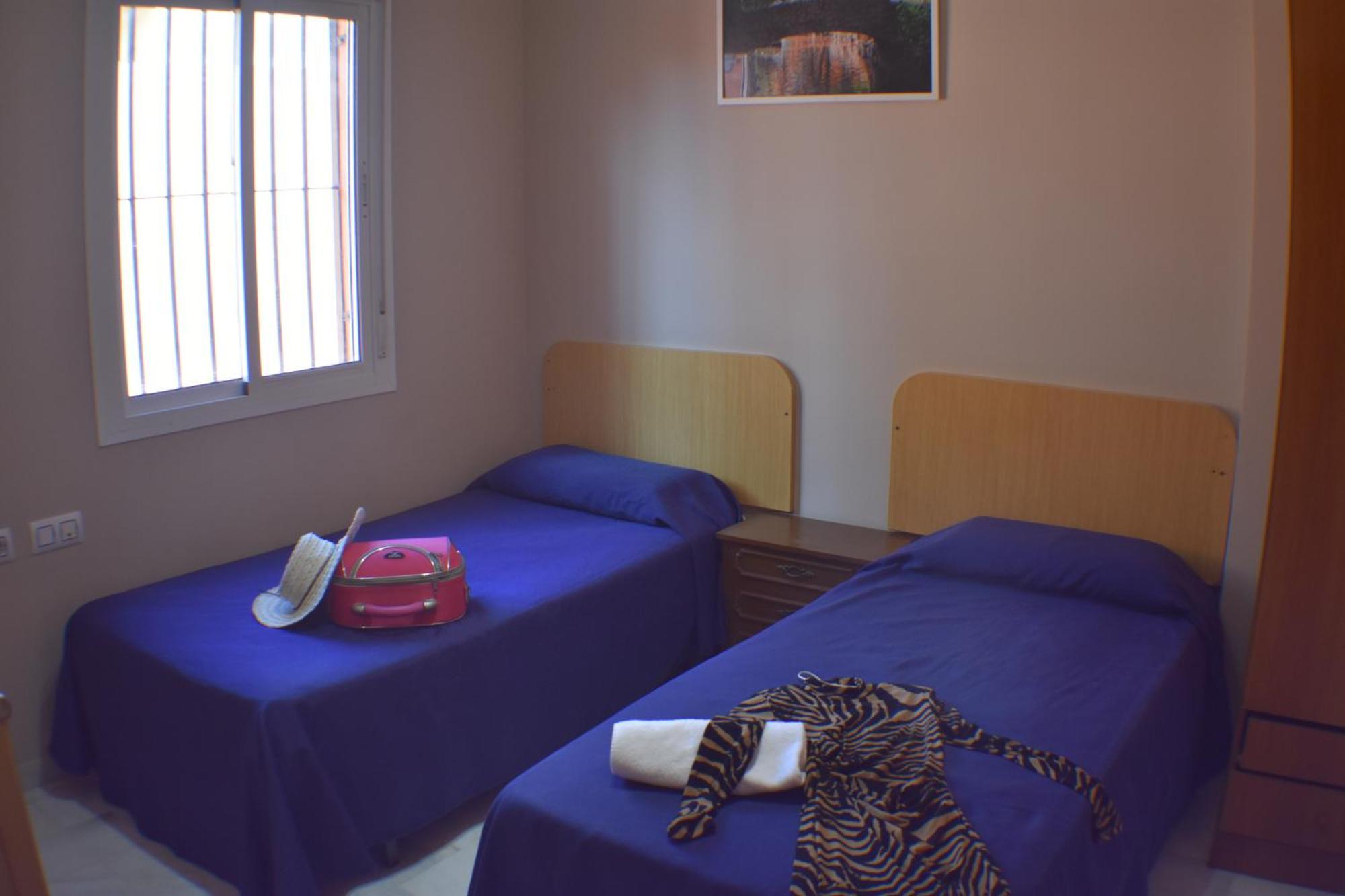 Hostal Alamare Севилья Экстерьер фото